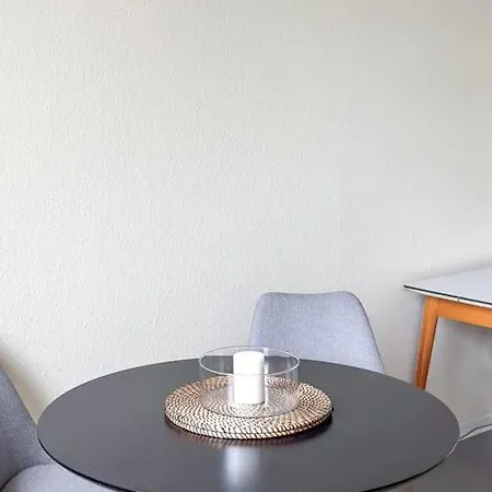 Moderne In *