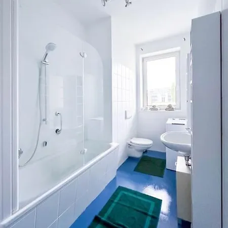 Апартаменты Moderne In *